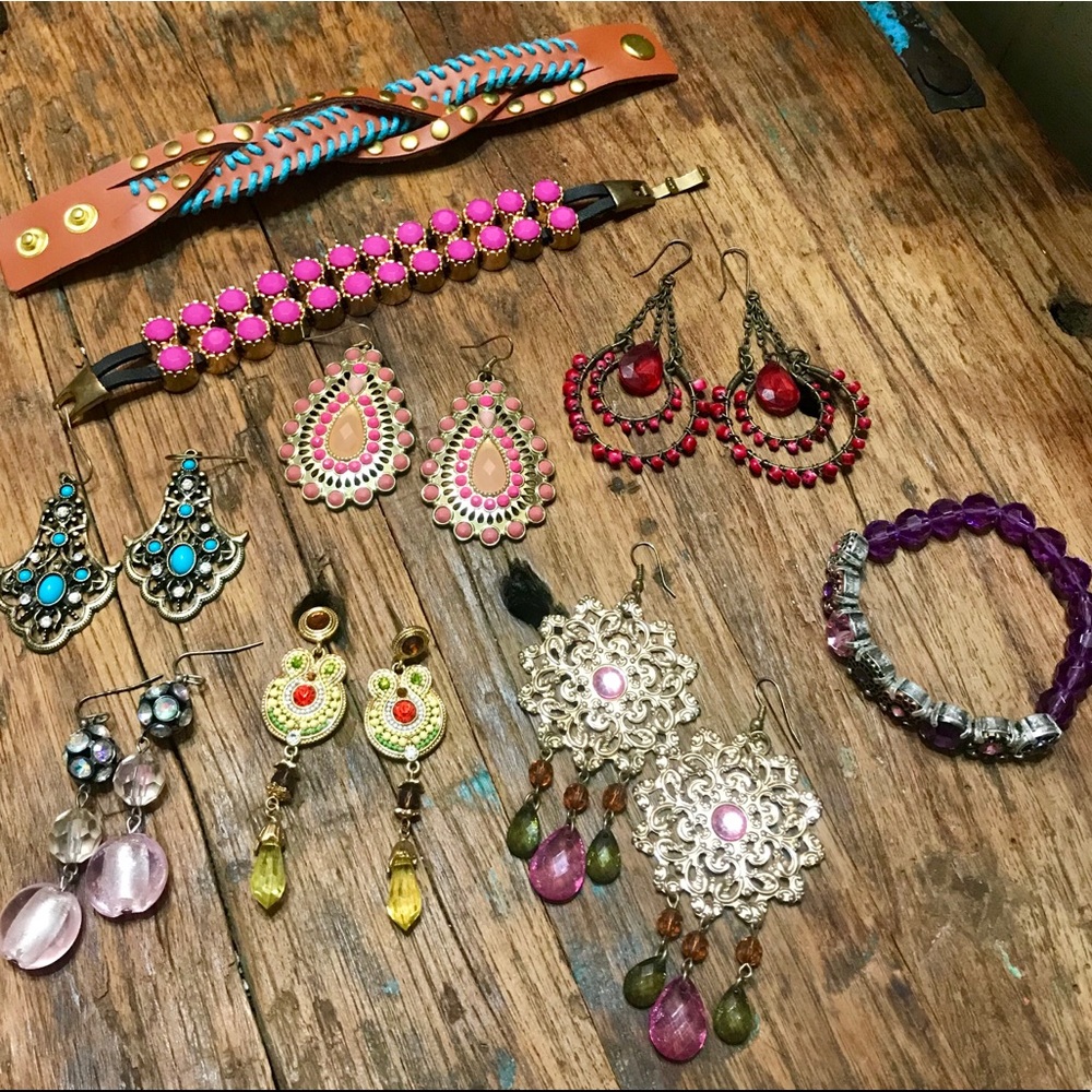 Bracelet and Earring Bundle